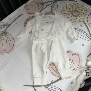Carters baby 0-3 months sweatsuit